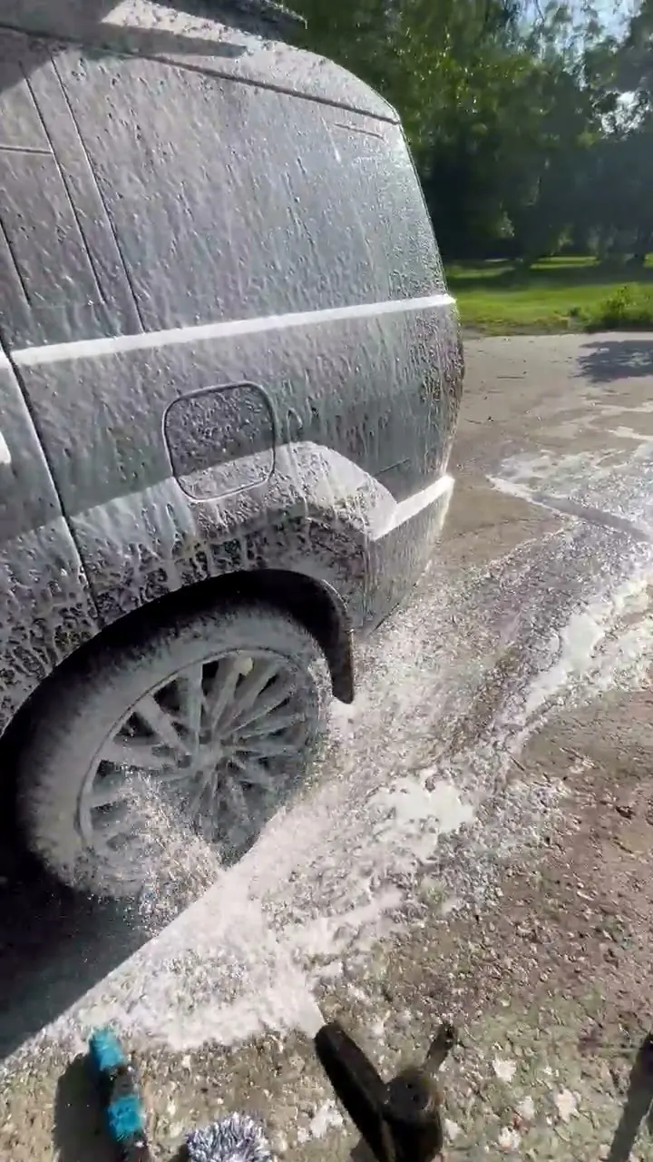 Foam and brush work on a wheel
